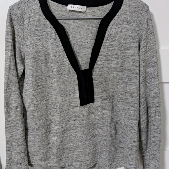 Sandro Heather Gray Long Sleeve Top with Black Trim - Picture 2 of 7